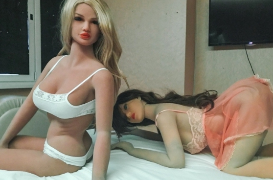 Реалистичные куклы в борделе Москвы